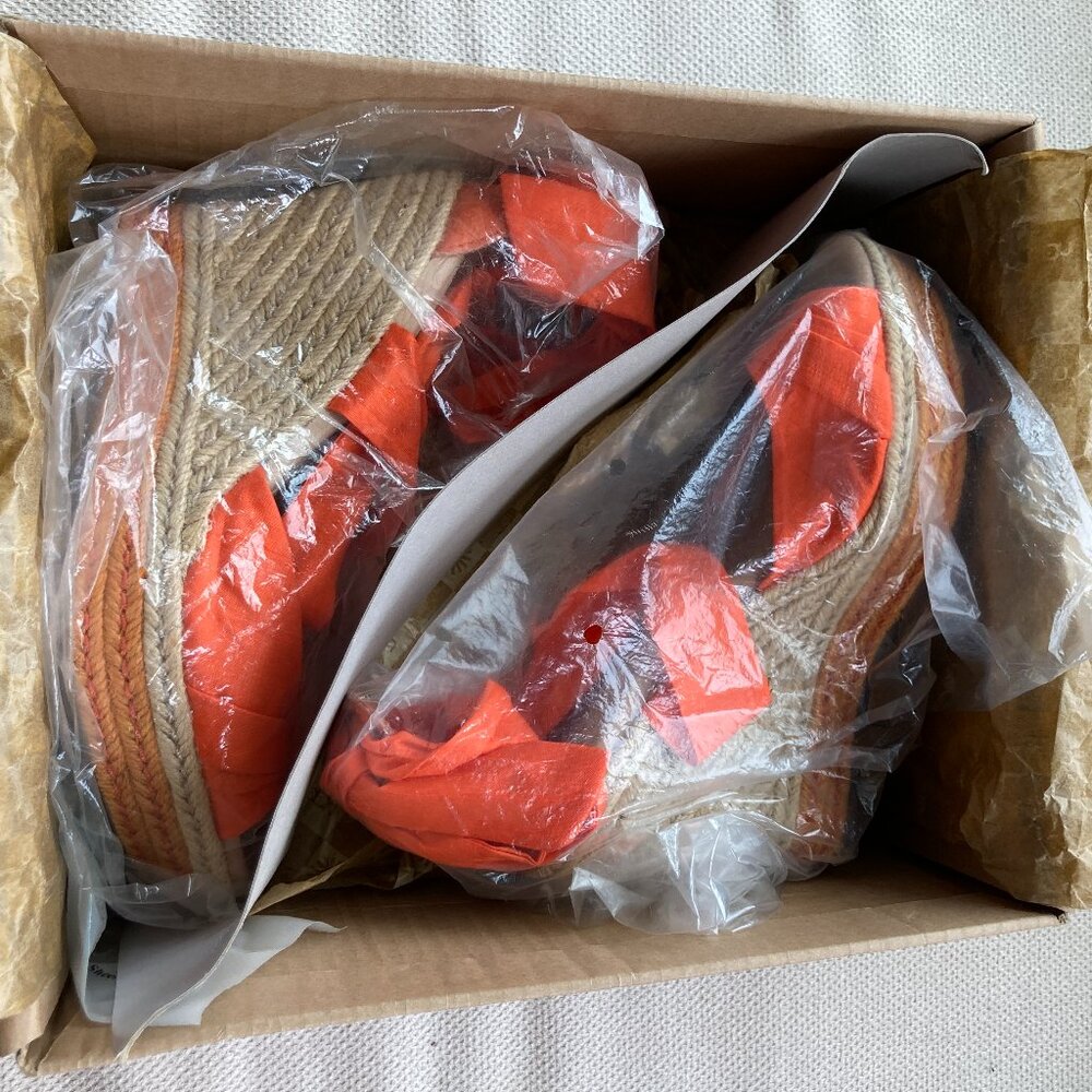 UGG Luciana Sandals Women’s 6.5 • Orange Strappy • Summer comfort! - Picture 6 of 6